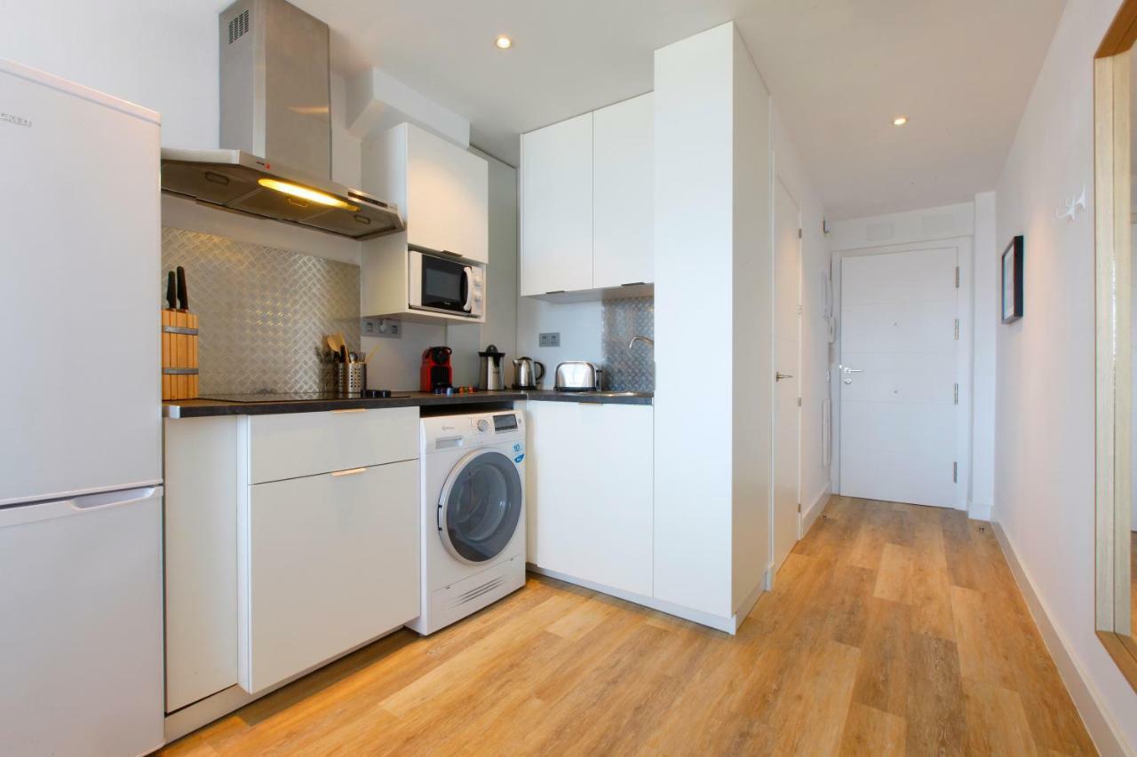Picasso Boutique Apartment Torremolinos Luaran gambar